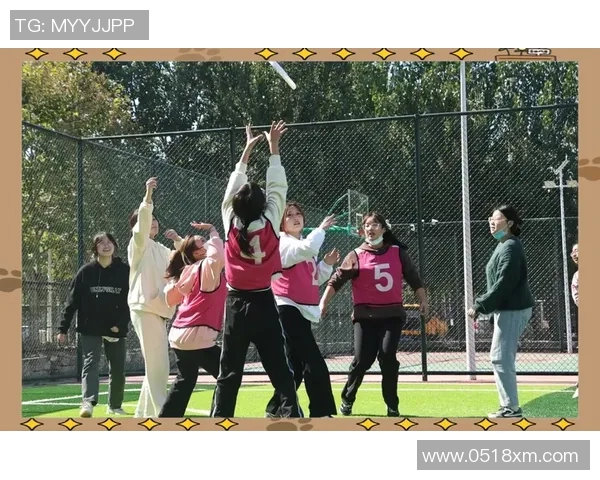 飞盘战术解析：杭州飞盘队如何利用边路渗透提升比赛优势